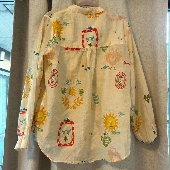 Colorful Sun Patterned Button-Up Shirt - Picture 4 of 5